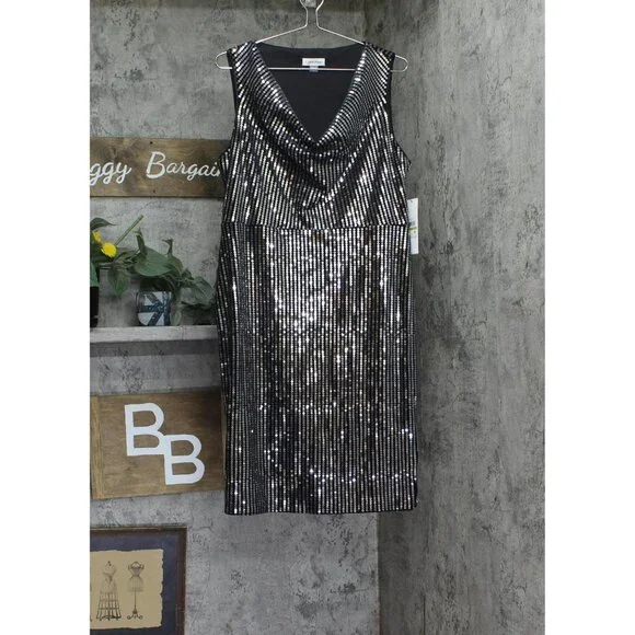 NWT Calvin Klein Womens Sequin Embellished Velvet Shift Dress Black /  Silver 14